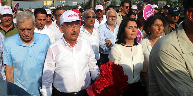 Kılıçdaroğlu'na HDP'li vekiller de eşlik etti