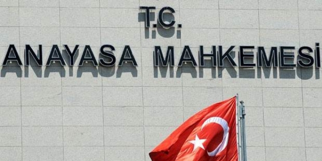 �nce Vatan Partisinin hukuki varl��� sona erdi