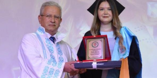 Hem doktor hem tanıtım elçisi olacaklar