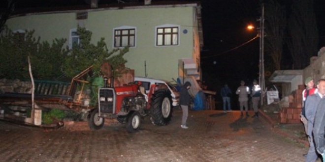 Afyonkarahisar'da iki aile arasında kavga: 9 yaralı