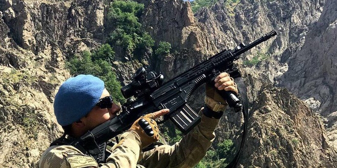 Yerli üretim piyade tüfeği komandolara dağıtılıyor