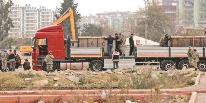 Ölenlerin adına hat alıp haberleştiler