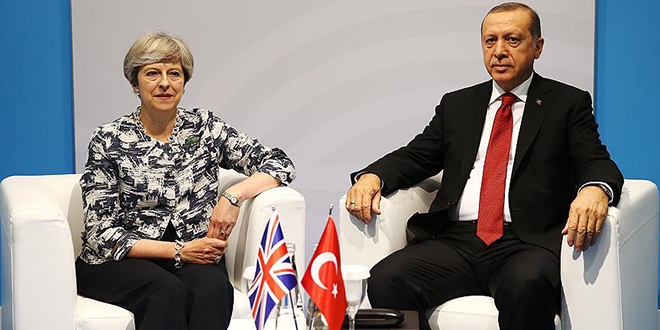 Erdoğan, İngiltere Başbakanı May ile bir araya geldi
