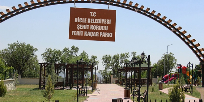 Dicle'de şehitlerin ismi parklarda yaşatılıyor