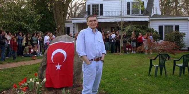 Aziz Sancar: Trk Evi ve renci yurdu iin destek bekliyoruz