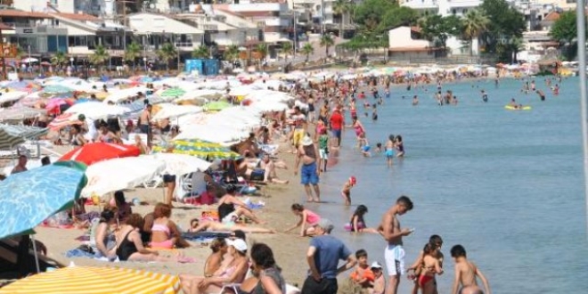 Mu�la'da plajlarda s�cak hava yo�unlu�u