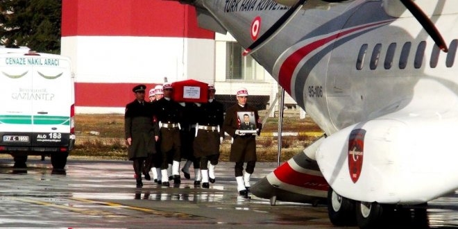 �ehit 2 askerin naa�lar� memleketlerine u�urland�