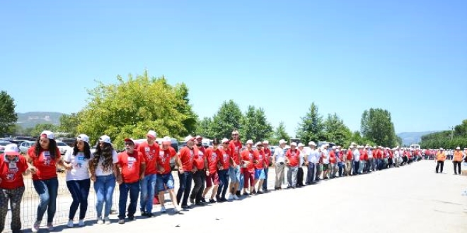 Dünyanın en uzun horon halkası denemesi yapıldı