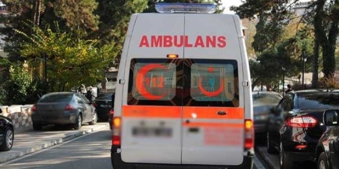 Samsun'da kamyonetin arpt polis yaraland