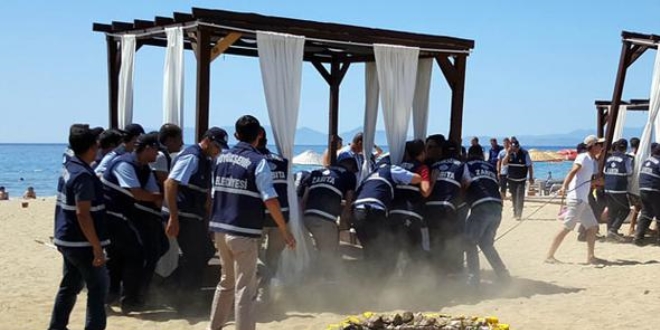 �nl� plajda hava destekli operasyon