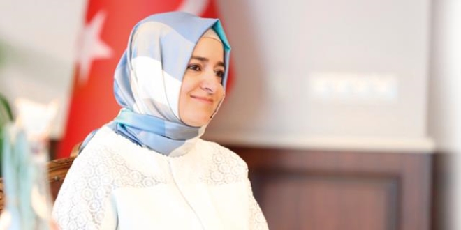 Kaya: Annesiz olur vatansız olmaz