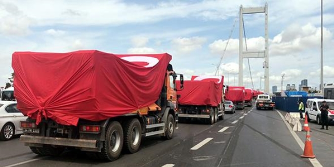 15 Temmuz Şehitler Köprüsü trafiğe kapatıldı