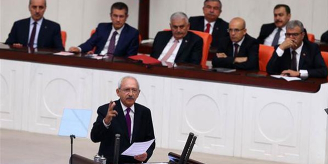 'Devleti tehlikeli ittifakların tuzağından uzak tutmak şarttır'