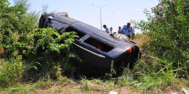 Antalya'da tur minibüsü devrildi: 9 yaralı