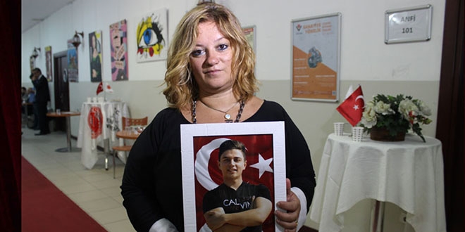 Askerden geldi 'o gece' köprüde şehit oldu