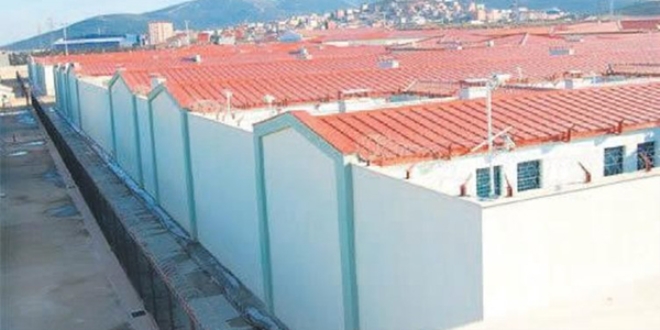 Cezaevlerinde FETÖ temizliği