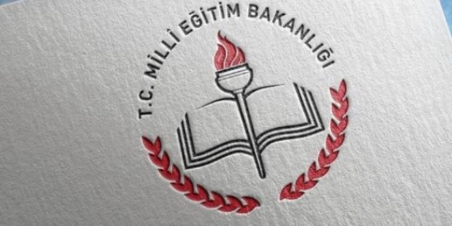 MEB, yeni müfredatı yarın saat 10:00'da açıklayacak