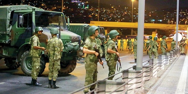 FETÖ'nün kirli silahı: Zayıf bağlar