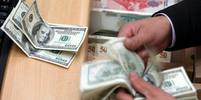 Bankac�l�k sekt�r�n�n mevduat� azald�