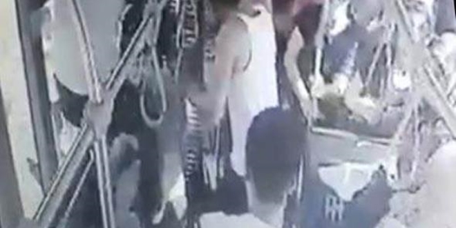 Halk otobüsünde askerlere saldıranlar için karar çıktı...
