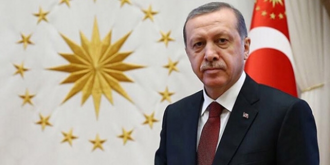 Erdo�an, Macron ile telefonda g�r��t�