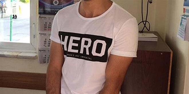 Adana'da 'Hero' yazılı tişört giyen kişiye gözaltı