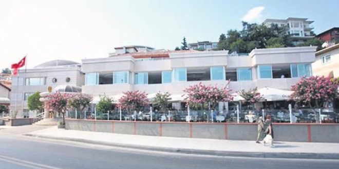 Polis müdürüne gizli kameralı tuzak