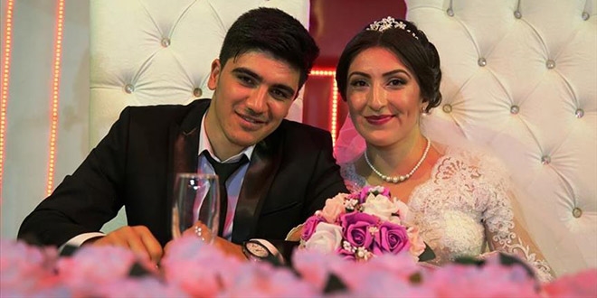 Yetiştirme yurdunda tanışıp evlendiler
