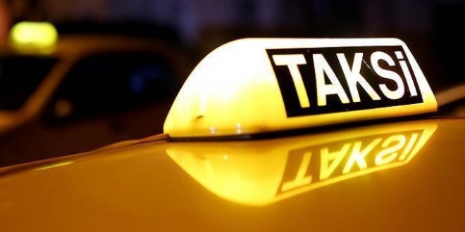 Taksi duraklarnda mobil uygulama hizmeti: @taksi