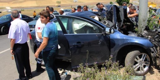 Kazada ölen Dekan'ın oğlu'da hayat mücadelesini kaybetti