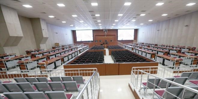 Mahkemede darbe girişimine ilişkin görüntüler izlendi
