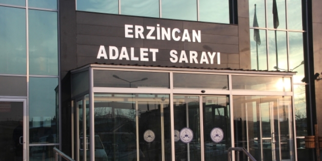 Erzincan'daki 22 sanıklı FETÖ davası yarına ertelendi