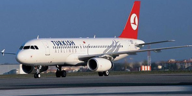 THY'nin Washington uçağında panik!