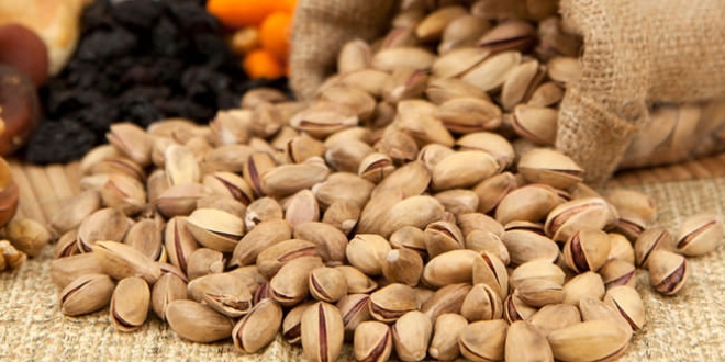 Antep f�st��� tezgahlarda yerini almaya ba�lad�