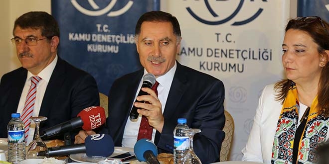 'Yasa koyucu kim nikahı kıysın derse saygı duyarız'
