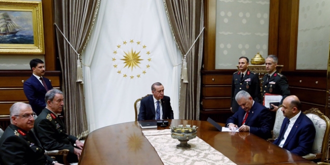 Eski istihbarat başkanı: YAŞ'ta ABD'nin istediği olmadı