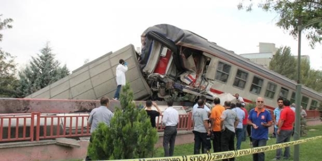 Elazığ'daki tren kazasında faciadan dönülmüş