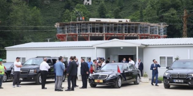 Erdoğan, Ovit Tüneli'nde incelemelerde bulundu