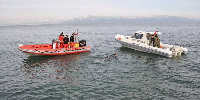 Bursa'da denize giren jokey Ediz Arslan kayboldu