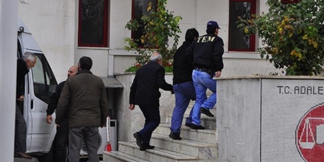 Afyonkarahisar'da tutuklu 2 FET san tahliye edildi