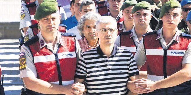 FETÖ tehdidi ifade değiştirtti