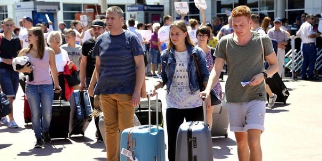 Kurban Bayram� tatili uzarsa 2 milyon turistin gelmesi bekleniyor