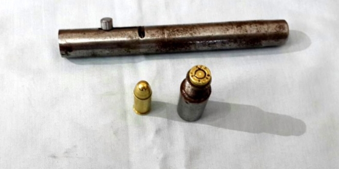 FET zanlsnn evinde suikast silah bulundu