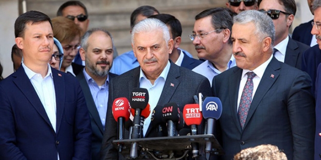 Ba�bakan Y�ld�r�m: K�l��daro�lu'nun akl� ba��na gelmi�