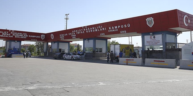 Darbeci Albay, Akıncı'daki kamera görüntülerini inkar etti