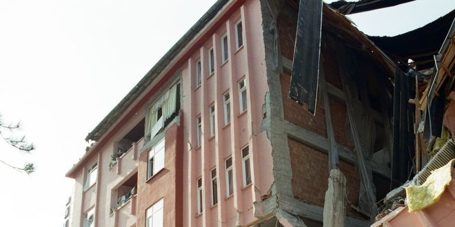 17 Ağustos depreminden sonra yaşananlar