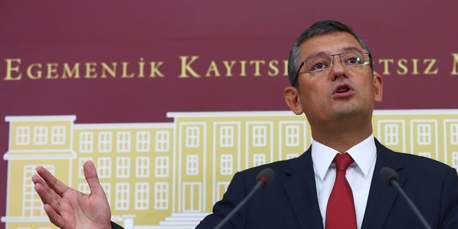 CHP'li Özel: AK Parti'ye nota veriyoruz