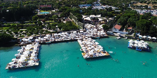 Otellerin çoğu şimdiden yüzde 100 doldu