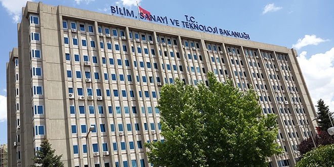 Bakanlıktan 'Yerli otomobil' açıklaması