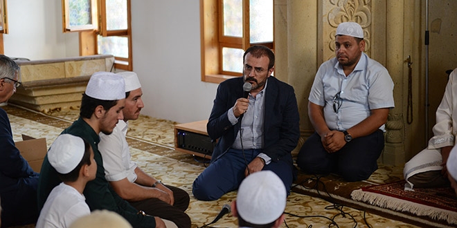 �orum'da Erol Ol�ok ve o�lu i�in mevlit okutuldu